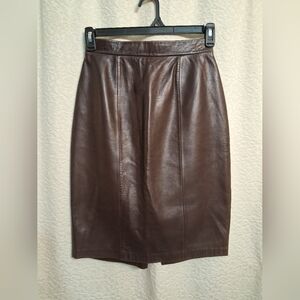 Elegant Brown Leather Skirt